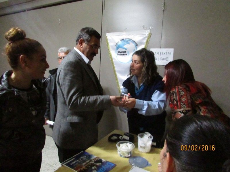 pics/pics_etkinlik/ETKN_7391/fe7a337e13ddc611e0cc082888798bab.jpg